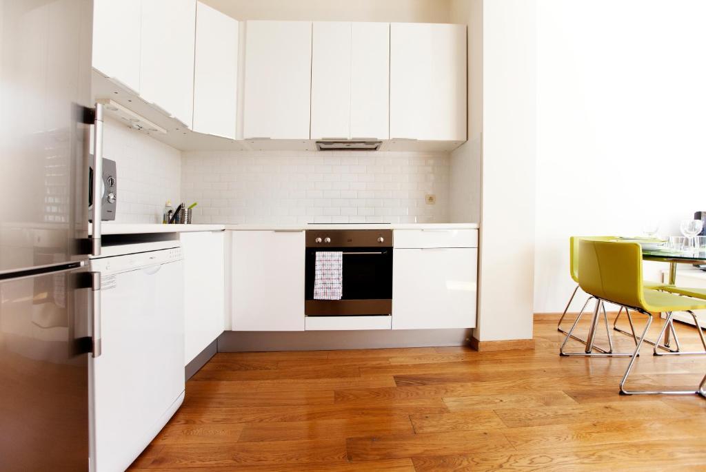 Louise Uptown Apartments Brussels Room photo